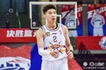 进攻状态不错!廖三宁半场9中4&三分6中3拿到11分5板2助