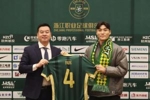 洪明甫谈朴镇燮:他转会后踢双后腰,展现出适应国家队战术的能力