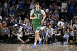 19岁106天!弗拉格首节得分19+ 有数据追踪以来NBA历史最年轻